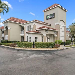 Extended Stay America Suites - Miami - Airport - Blue Lagoon Exterior photo