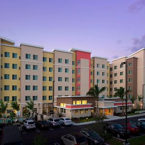 Residence Inn By Marriott Miami Airport West/Doral Exterior photo