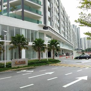 Отель Suria Next To Desa Parkcity Куала-Лумпур Exterior photo