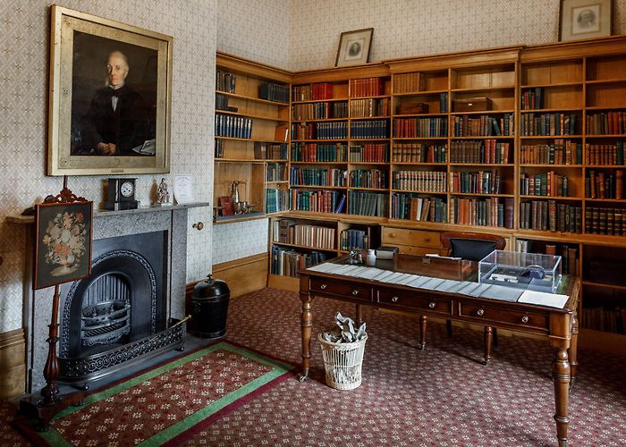 Elizabeth Gaskell's House Visit |Elizabeth Gaskell's House - Historic Houses | Historic Houses photo