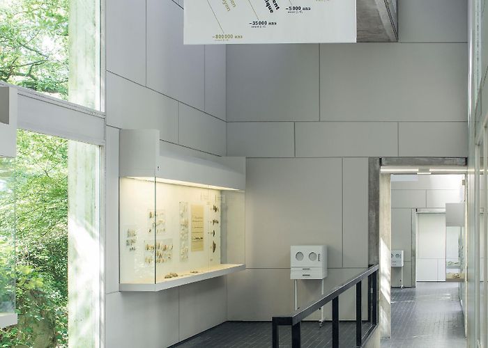 Musee De La Prehistoire D Ile De France Roland Simounet, Francesco Luciani · Musée de Préhistoire d'Île-de ... photo