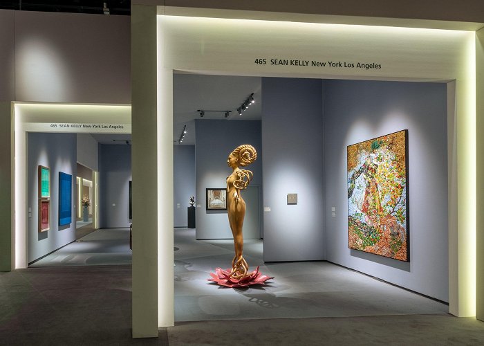 Mecc Maastricht TEFAF Maastricht 2023 - Stand 465 - Art Fairs - Sean Kelly Gallery photo