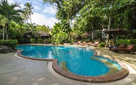 Sunrise Tropical Resort Рейли-Бич Swimming Pool photo