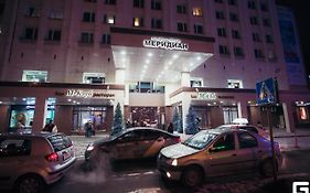 Конгресс-отель Меридиан Мурманск Exterior photo