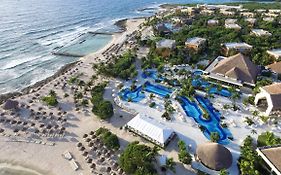 Отель Bahia Principe Luxury Akumal (Adults Only) Exterior photo