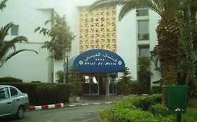 Отель El Marsa Algiers Exterior photo