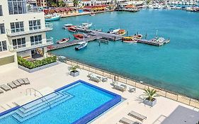 Luxury Condo With Infinity Pool & Ocean View Ораньестад Exterior photo