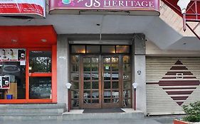 Отель J'S Heritage Кулу Exterior photo