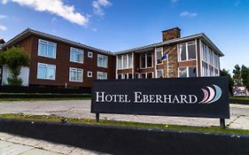 Hotel Capitan Eberhard Пуэрто-Наталес Exterior photo