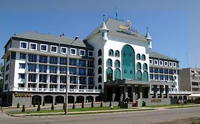 Отель Шайни Ривер Усть-Каменогорск Exterior photo