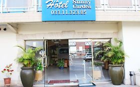 Отель Sunny Garden Антананариву Exterior photo