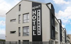 Aparthotel Pietroasa Бузэу Exterior photo