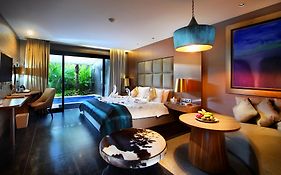 Amaroossa Suite Bali Нуса-Дуа Exterior photo