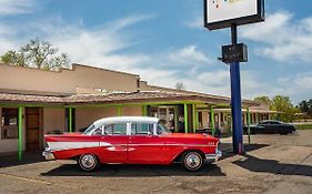 The Atomic Blue Motor-Inn Монтичелло Exterior photo