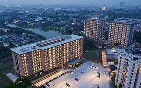 Axia South Cikarang Service Apartment Exterior photo