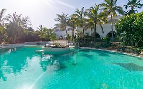 Sun Palm Beach Resort Ватаму Exterior photo