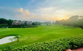 Beautiful Apartments At Tarudhan Valley Golf Resort, Manesar Гургаон Exterior photo