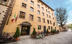 Отель San Luca Palace Лукка Exterior photo