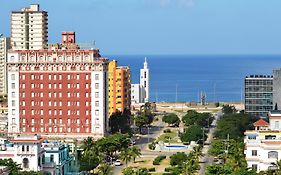 Отель Roc Presidente Гавана Exterior photo
