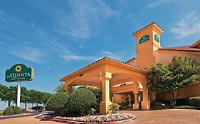 Отель La Quinta By Wyndham Dallas Dfw Airport North Ирвинг Exterior photo