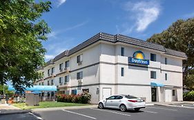 Days Inn By Wyndham Вудленд Exterior photo