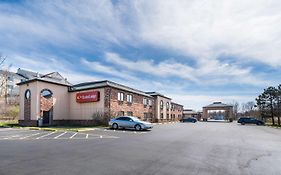 Econo Lodge Cleveland Southeast - Kent Стритсборо Exterior photo