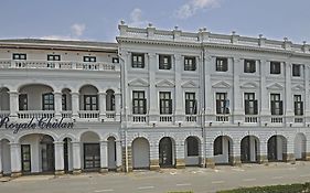 Отель Royale Chulan Penang Джорджтаун Exterior photo