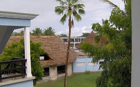 Mombasa Beach Hotel Exterior photo