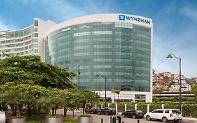 Отель Wyndham Guayaquil, Puerto Santa Ana Exterior photo