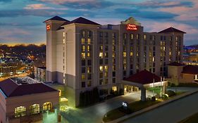Hampton Inn & Suites Country Club Plaza Канзас-Сити Exterior photo