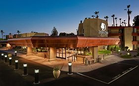 Doubletree By Hilton Phoenix- Темпе Exterior photo