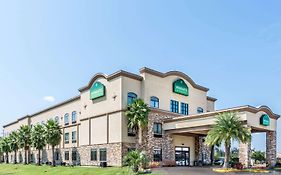 Отель Wingate By Wyndham Lake Charles Casino Area Exterior photo