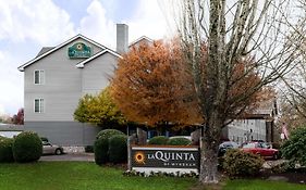 Отель La Quinta By Wyndham Юджин Exterior photo