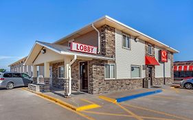 Econo Lodge Hays I-70 Exterior photo