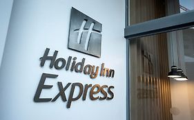 Holiday Inn Express - Malta, An Ihg Hotel Сент Джулианс Exterior photo