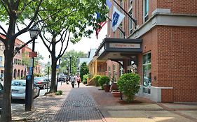 Hampton Inn Alexandria/Old Town Exterior photo