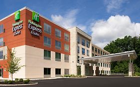 Holiday Inn Express & Suites Kingsland I-95-Naval Base Area, An Ihg Hotel Exterior photo