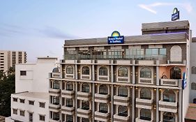 Days Hotel & Suites By Wyndham Дакар Exterior photo