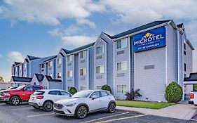Microtel Inn & Suites By Wyndham Платтсбург Exterior photo