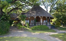Stanley And Livingstone Game Reserve Водопад Виктория Exterior photo