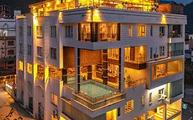 Хостел Moustache Rishikesh Luxuria Exterior photo