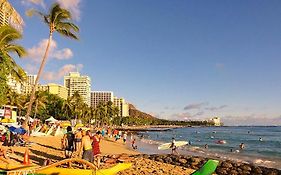 Апарт отель Aqua Aloha Surf Waikiki Exterior photo