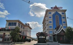 Favanhmai Hotel Муанг-Пхонсаван Exterior photo