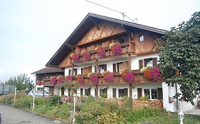 Отель Gaestehaus Stefanie Швангау Exterior photo