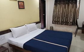 Hotel Royal Treat Колхапур Exterior photo