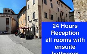Hotel Caffe Verdi - 24 Hours Reception Пиза Exterior photo