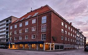 Hotel Amadeus Хальмстад Exterior photo