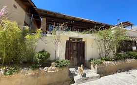 Timeless Inn Шангри-Ла Exterior photo