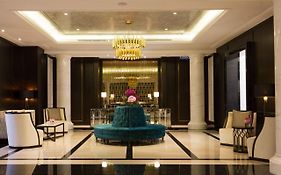 Отель The Ritz-Carlton, Куала-Лумпур Exterior photo