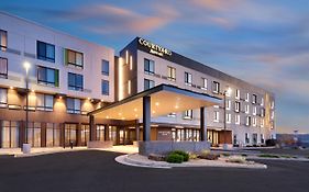 Courtyard By Marriott Сидар-Сити Exterior photo